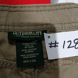 #128 men's khaki pants